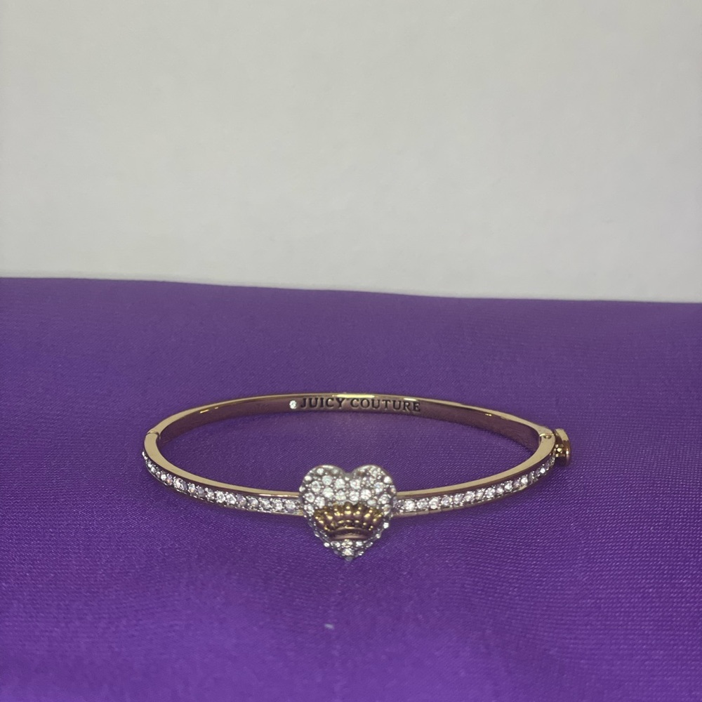 Juicy Couture heart bangle